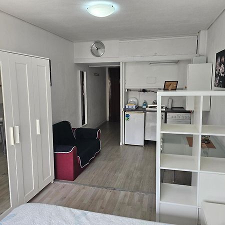 Estudio Doble Con Balcon En Madrid Centro Eksteriør billede
