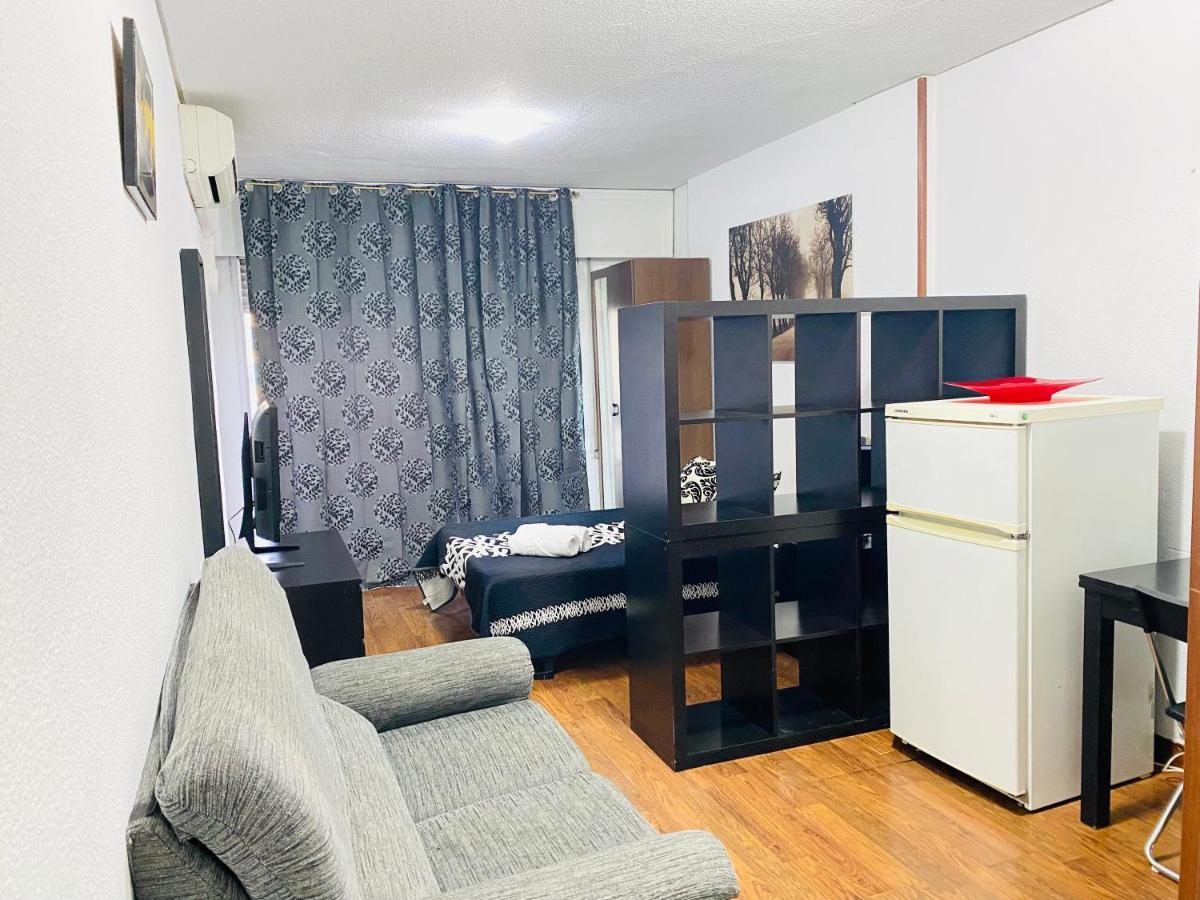 Estudio Doble Con Balcon En Madrid Centro Eksteriør billede