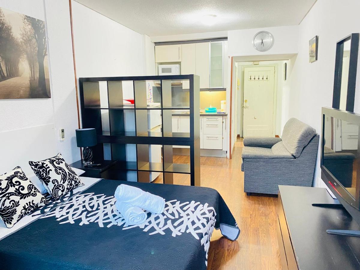 Estudio Doble Con Balcon En Madrid Centro Eksteriør billede